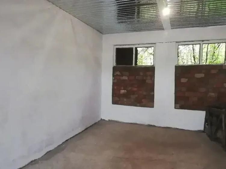 Spațiu comercial, de 12 mp, în Central