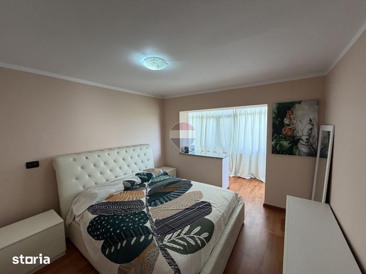 Apartament cu 3 camere în Central