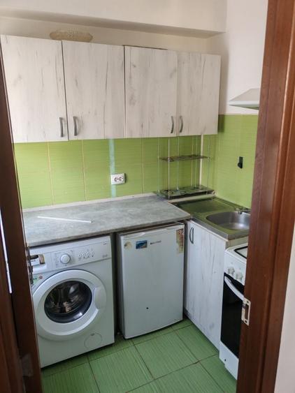 Garsonieră decomandată în Badea Cârțan