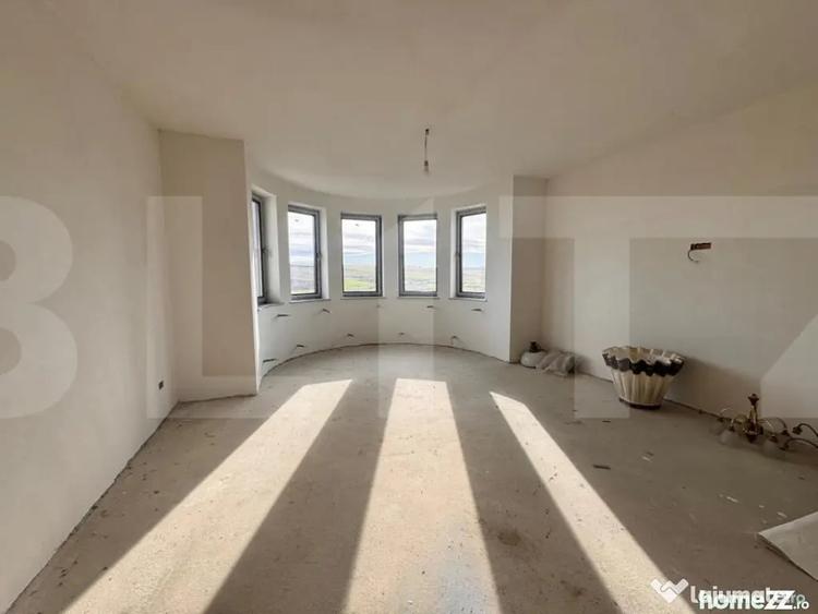 Casă cu 7 camere cu Teren 2215 Mp în Răchiți