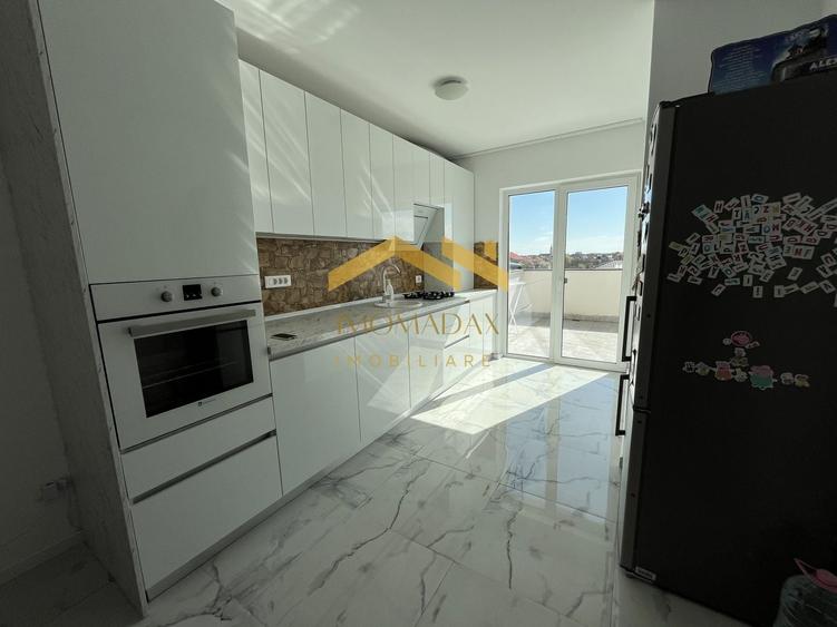 Apartament cu 3 camere decomandat, mobilat în Giarmata-Vii