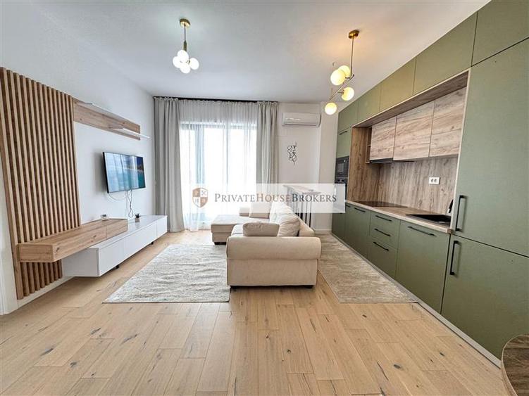 Apartament cu 2 camere semidecomandat, mobilat în Pipera