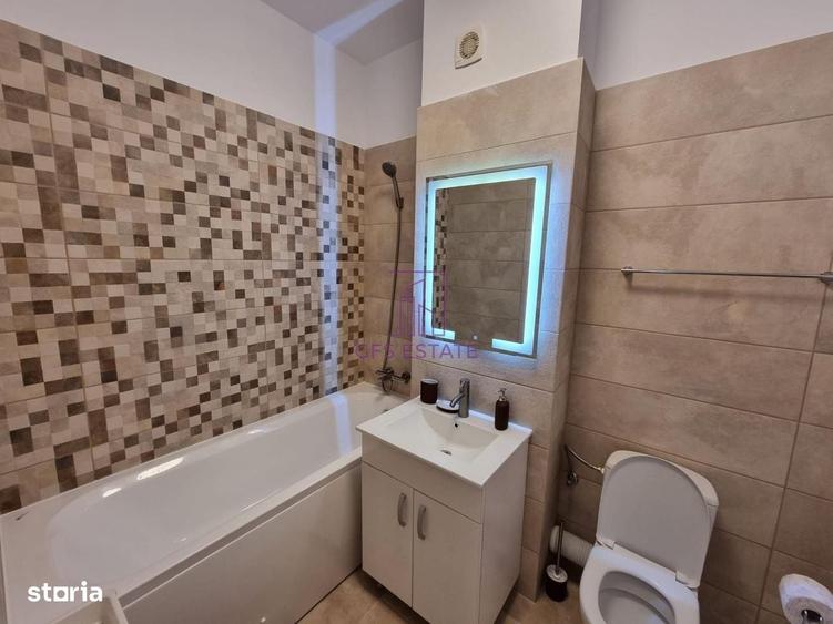 Apartament cu 2 camere semidecomandat, mobilat în Central