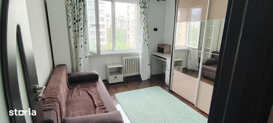 Apartament cu 3 camere decomandat în Sălăjan