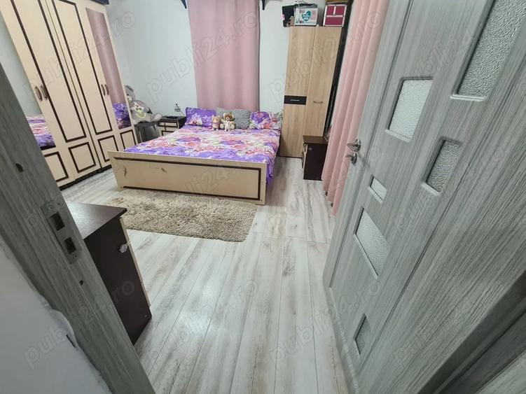Casă cu 3 camere cu Teren 1980 Mp în Central