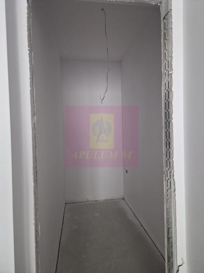 Apartament cu 2 camere decomandat în Pajura