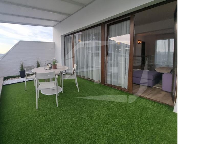 Apartament cu 5 camere decomandat, mobilat în Bună Ziua
