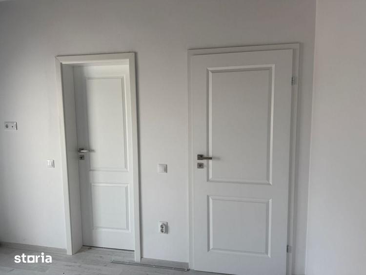 Casă cu 4 camere cu Teren 300 Mp în Central