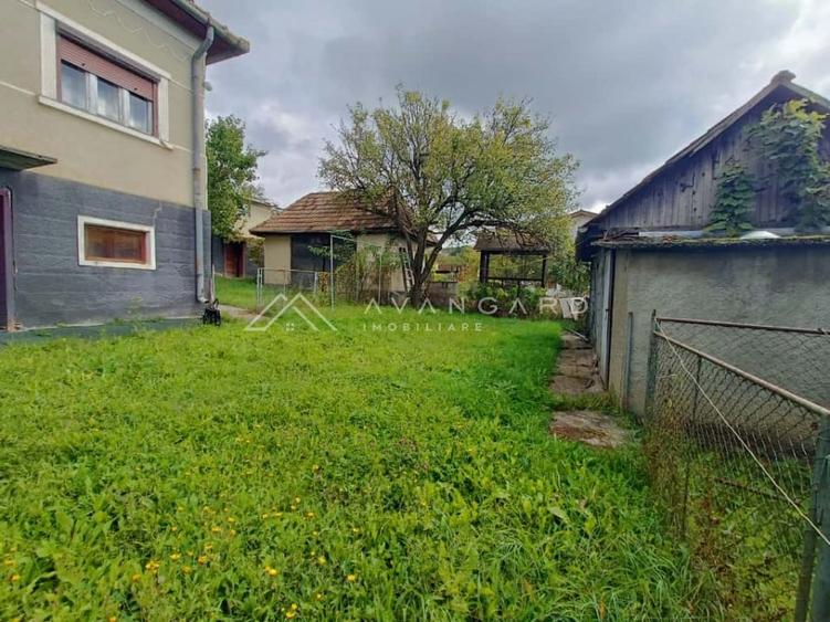 Teren Construcții intravilan de 1000 mp, în Borhanci