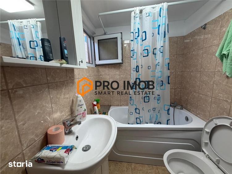 Casă cu 3 camere decomandat cu Teren 200 Mp în Mihai Viteazu