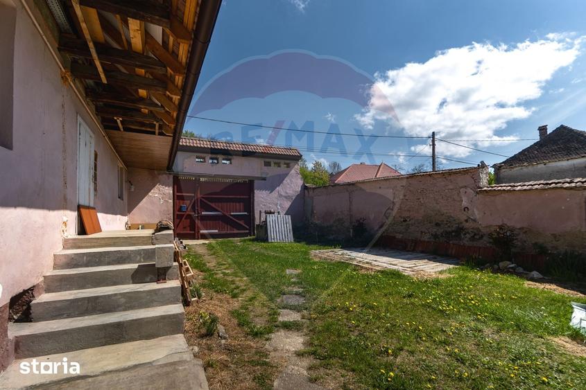 Casă cu 3 camere cu Teren 609 Mp în Părău