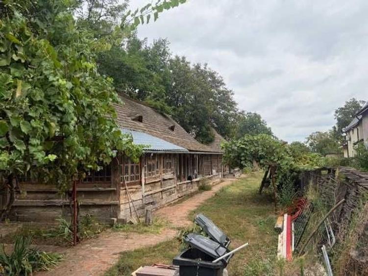 Casă cu 3 camere cu Teren 3000 Mp în Ciorogârla