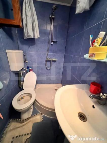 Casă cu 3 camere cu Teren 1500 Mp în Central