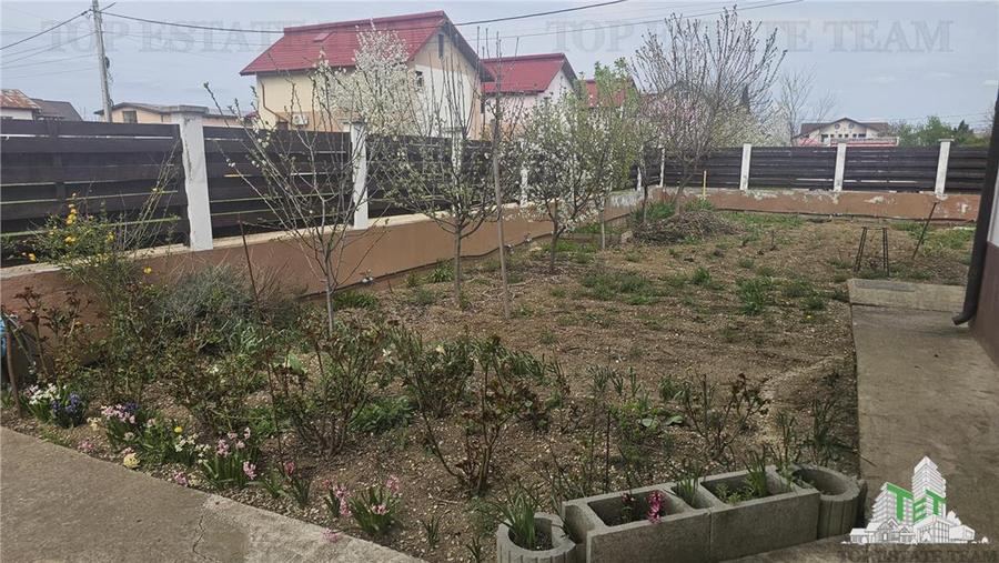 Casă individuală cu 4 camere cu Canalizare în Ciorogârla