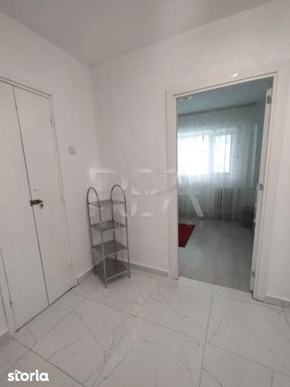 Apartament cu 3 camere semidecomandat, mobilat în Pantelimon