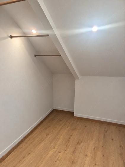 Casă cu 3 camere cu Teren 260 Mp în Central