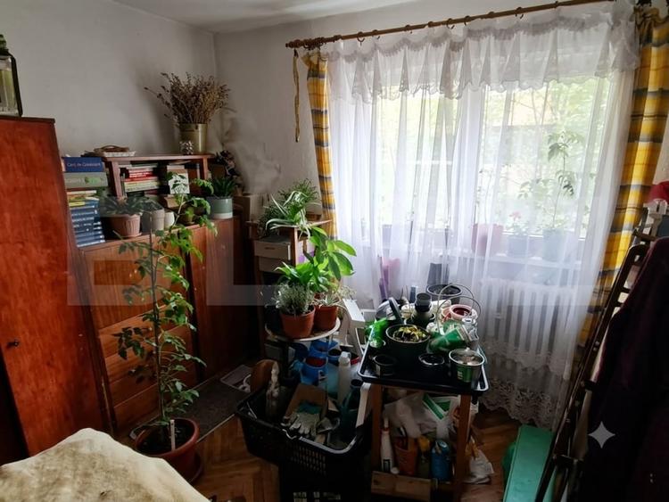 Apartament cu 4 camere decomandat în George Enescu