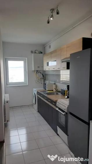 Apartament cu 3 camere decomandat în Șelimbăr