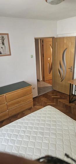 Inchiriez apartament 2 camere semidecomandat Olteni?ei - 3