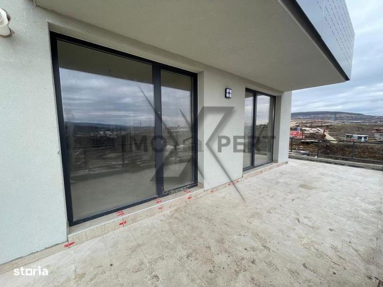 Apartament cu 3 camere în Baciu