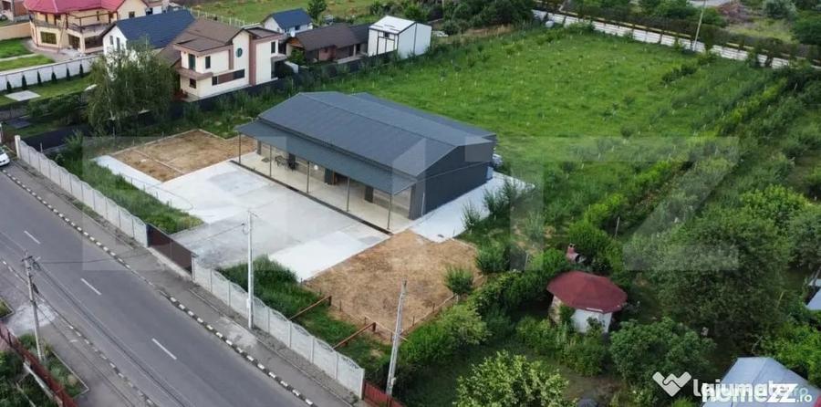 Spațiu comercial, de 300 mp, în Florești