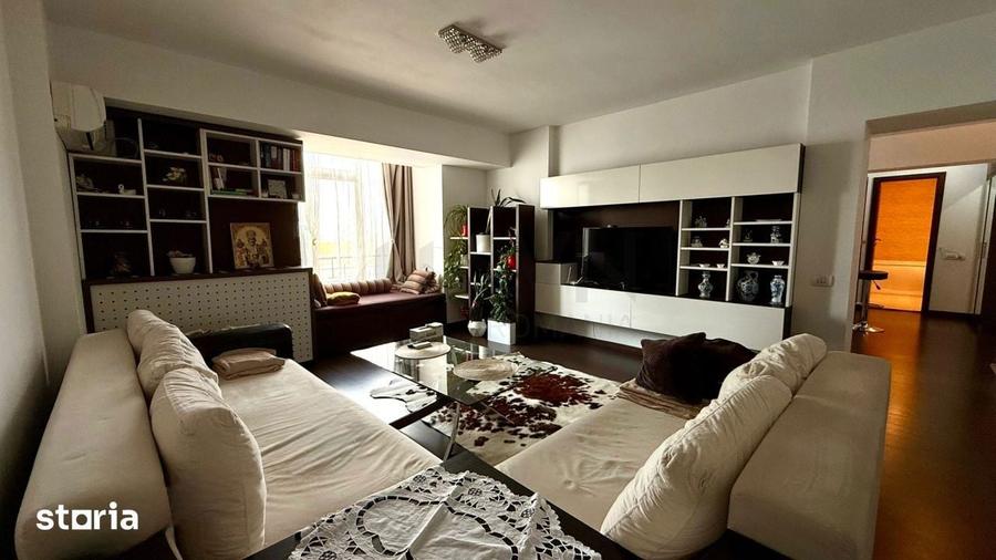 Apartament cu 2 camere, mobilat în Victoriei