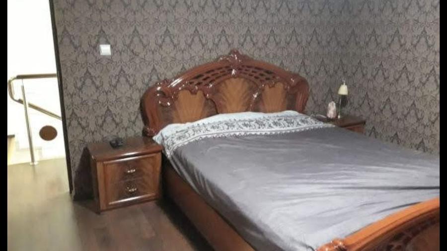 Casă cu 2 camere cu Teren 2000 Mp în Dincani