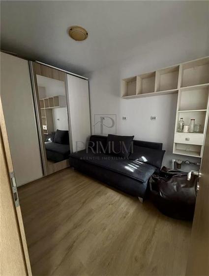 Apartament cu 2 camere semidecomandat, mobilat în Steaua