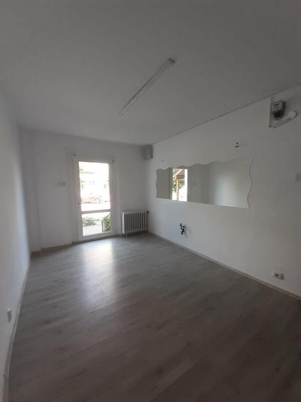 Apartament cu 2 camere în Florilor