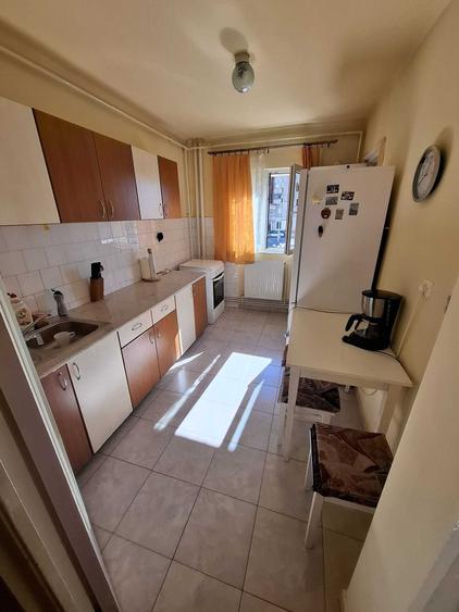 Apartament cu 2 camere decomandat în Mărăști