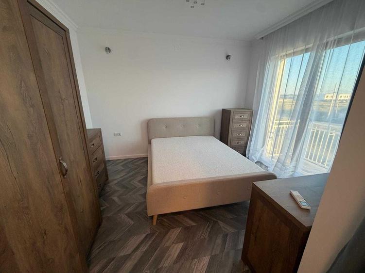 Casă cu 4 camere cu Teren 353 Mp în Moșnița Nouă