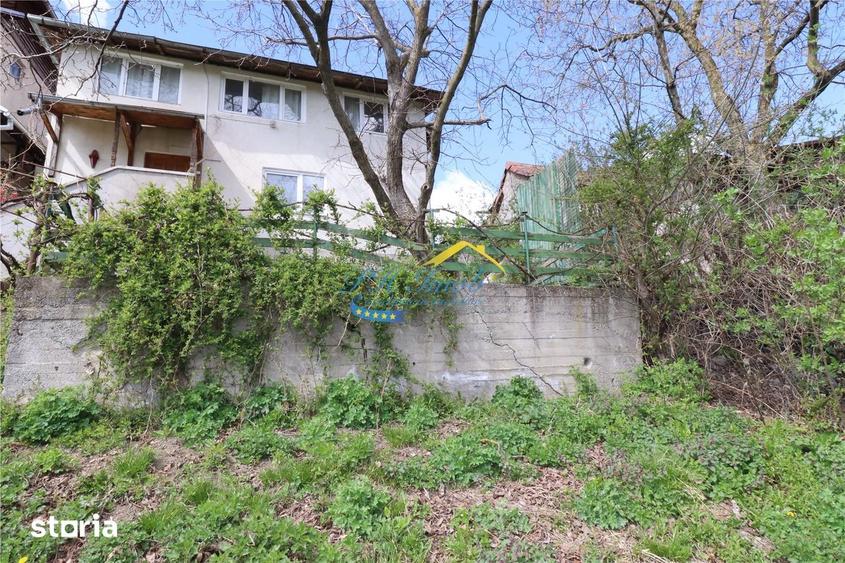 Apartament cu 3 camere în Podul Vadului
