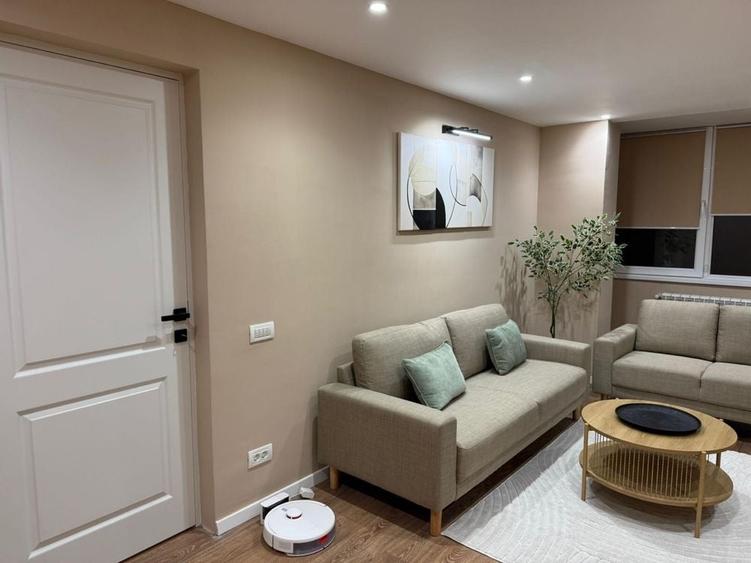 Apartament cu 2 camere decomandat în Exterior Vest