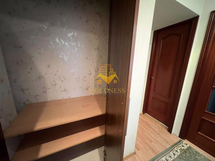Apartament cu 4 camere semidecomandat, mobilat în Gheorgheni