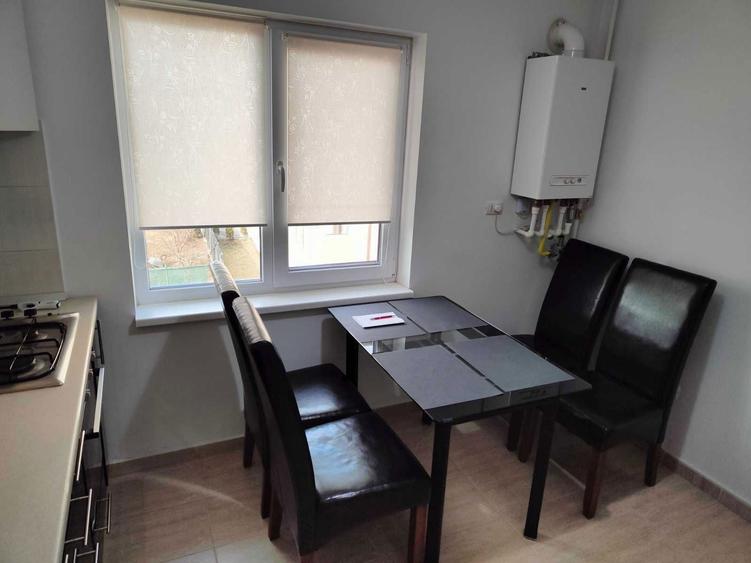 Apartament cu 2 camere decomandat în Miroslava