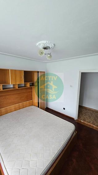 Apartament cu 3 camere în Est