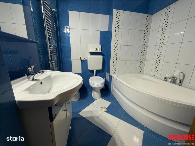 Apartament cu 3 camere, mobilat în Bistrița Lac