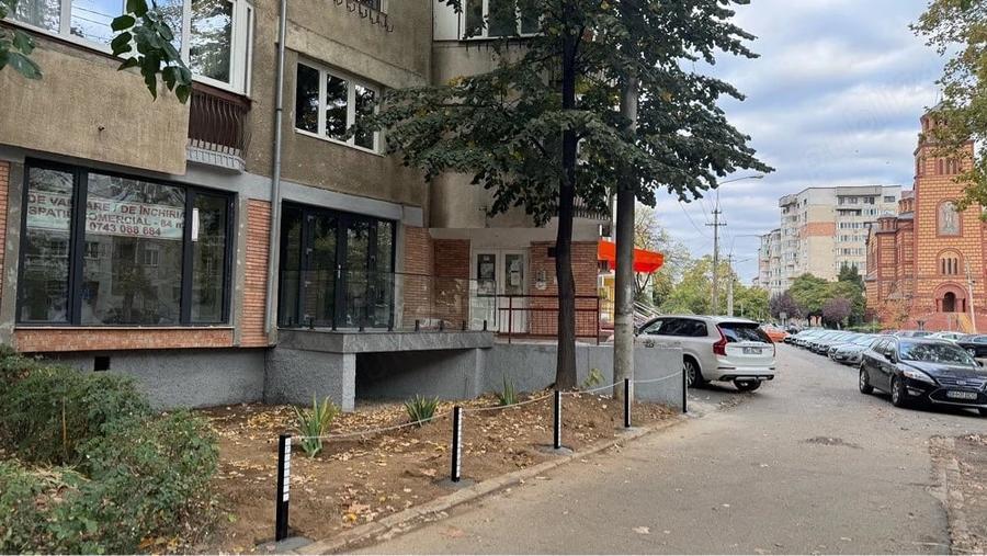 Spațiu comercial, de 89 mp, în Central