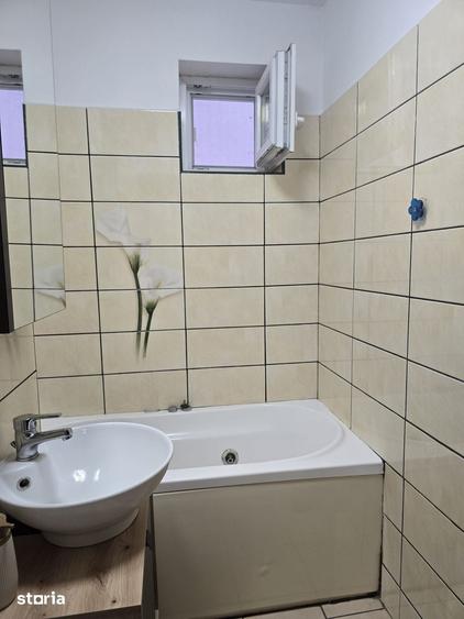 Apartament cu 2 camere semidecomandat în Tineretului