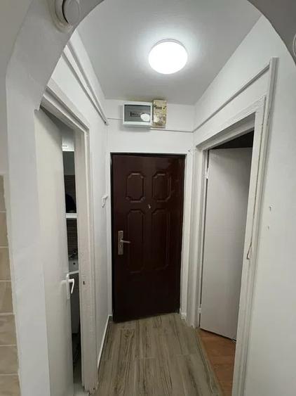 Garsonieră decomandată în Nicolina