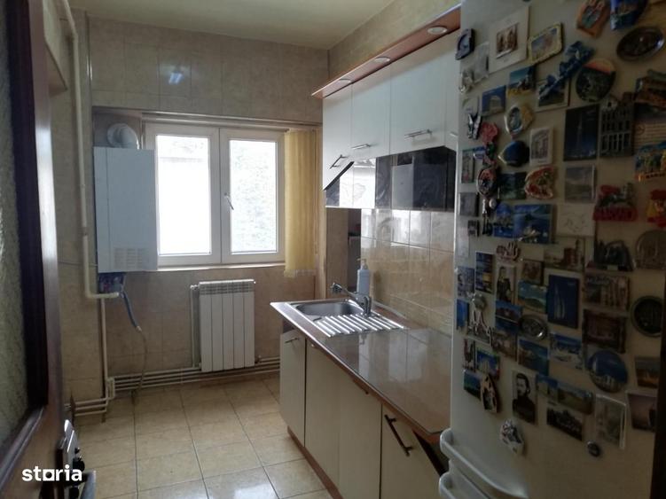 Apartament cu 2 camere decomandat în Câmpina