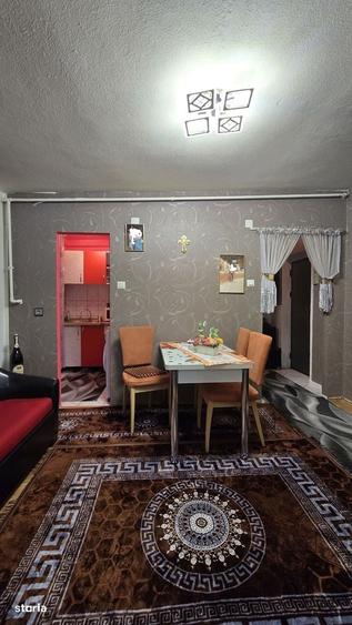 Apartament cu 2 camere nedecomandat în Central