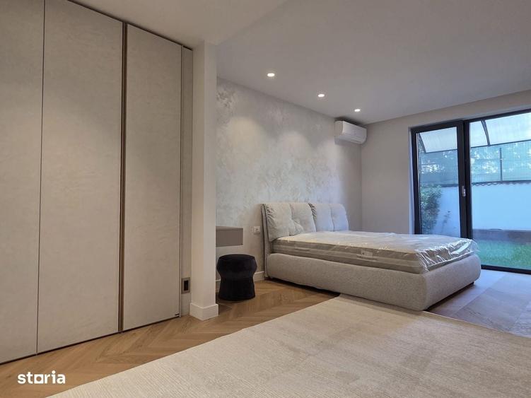 Apartament cu 4 camere în Central