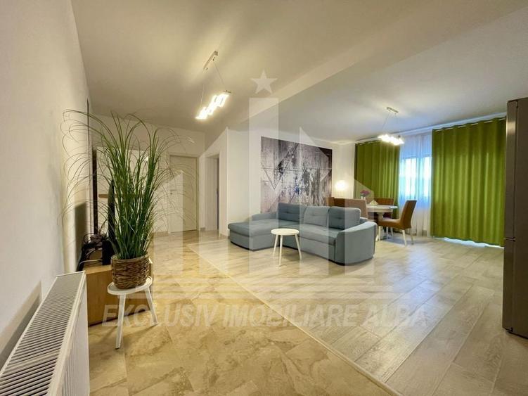 Apartament cu 2 camere decomandat, mobilat în Lipoveni