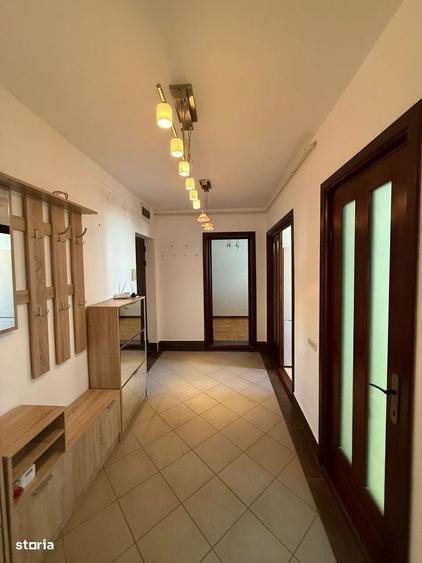 Apartament cu 3 camere în Deve