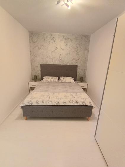 Apartament cu 2 camere semidecomandat în Tomis Nord