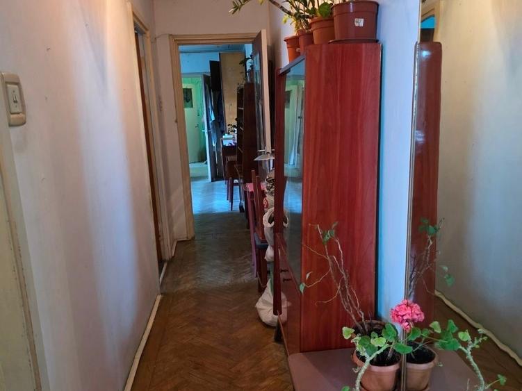 Apartament cu 3 camere semidecomandat în Nicolae Grigorescu