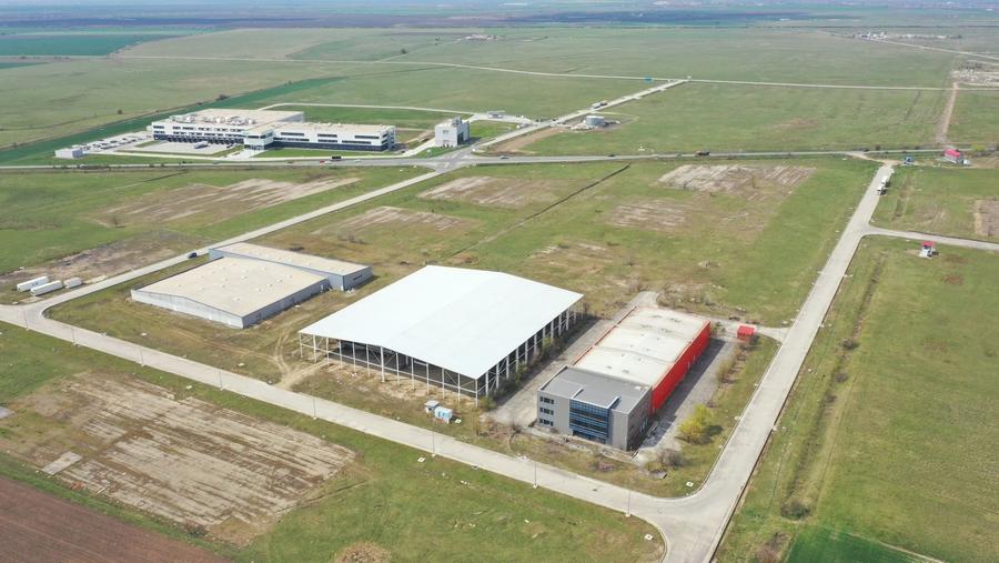 Spațiu industrial, de 4,600 mp, în Sânandrei