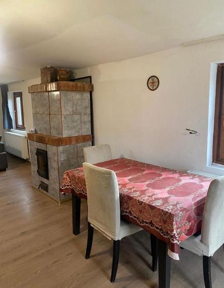 Casă cu 2 camere cu Teren 250 Mp în Central