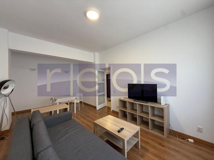 Apartament cu 2 camere decomandat în Universitate